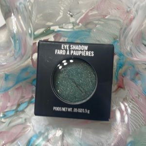 MAC eye shadow